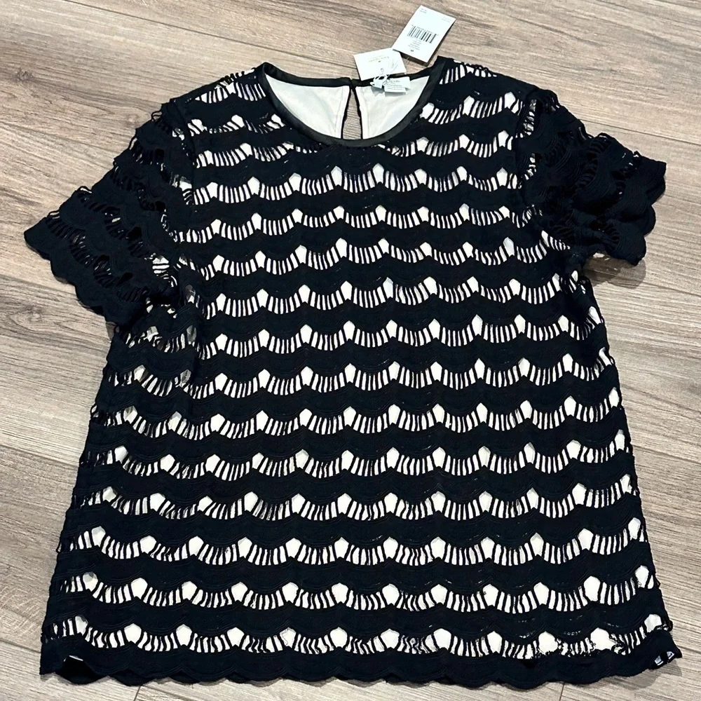 NWT! Kate Spade Scalloped Lace Elegant Black Short Sleeve Top Size 12